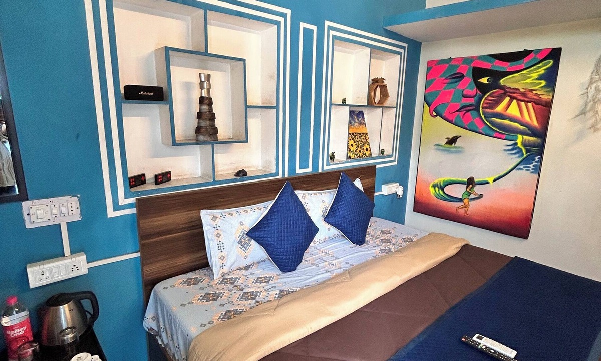 Civil Lines Hostel | The Pink Chapter Hostel, Jaipur