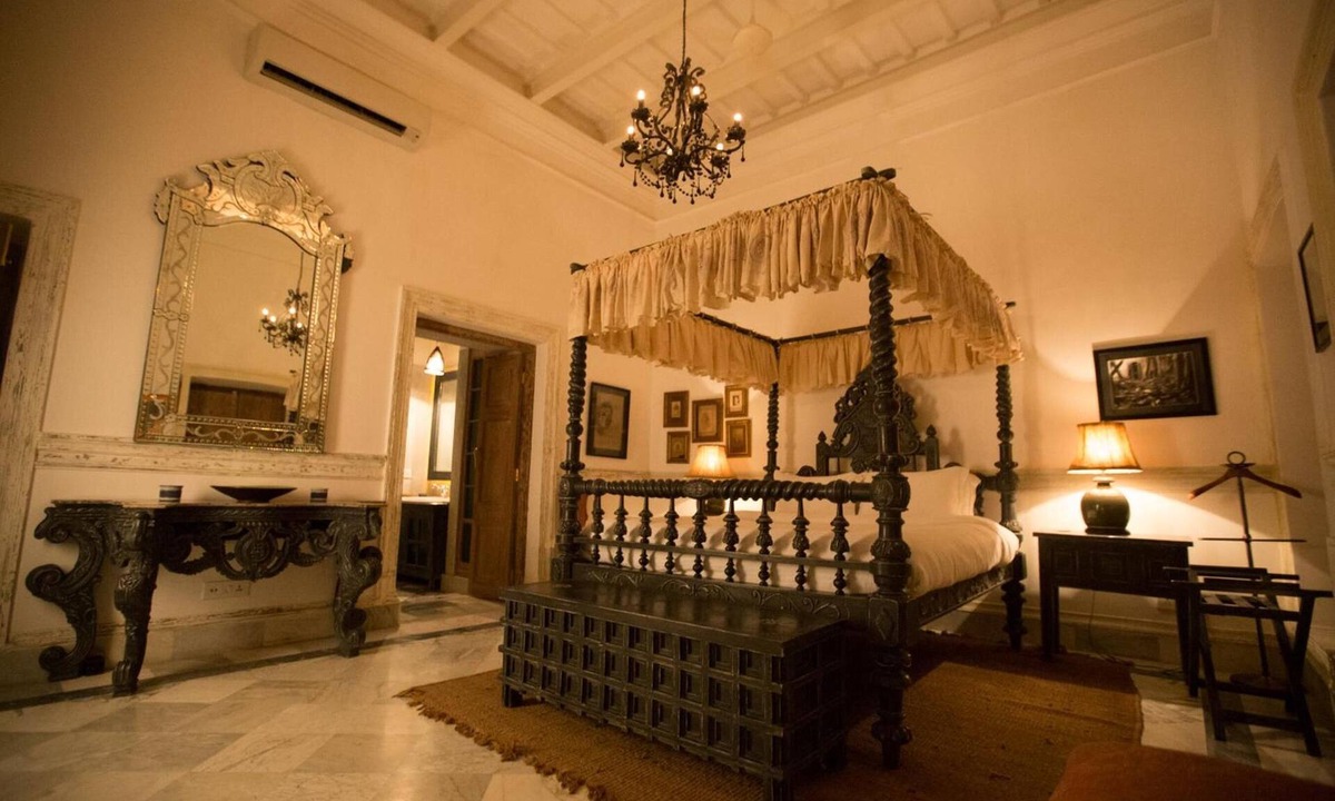 Raypur Hotel | The Rajbari Bawali