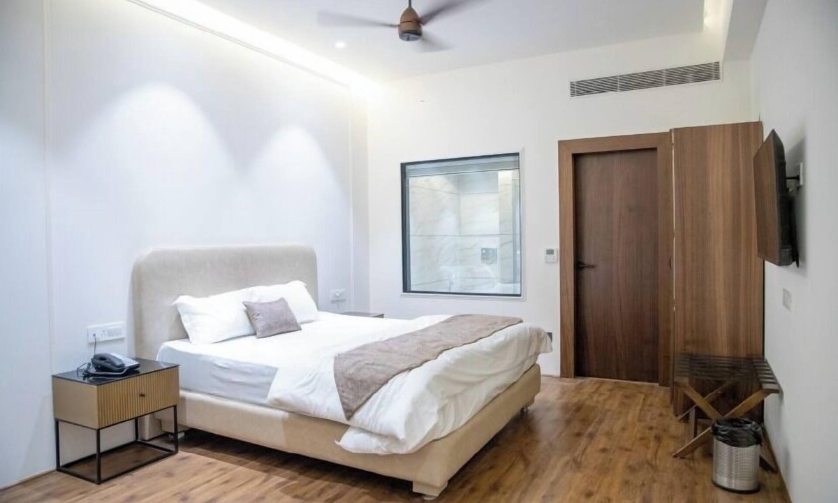 Alipur Hotel | The Retreat Resort