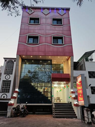 Cidco Hotel | The Urban Stay and Dine Executive
