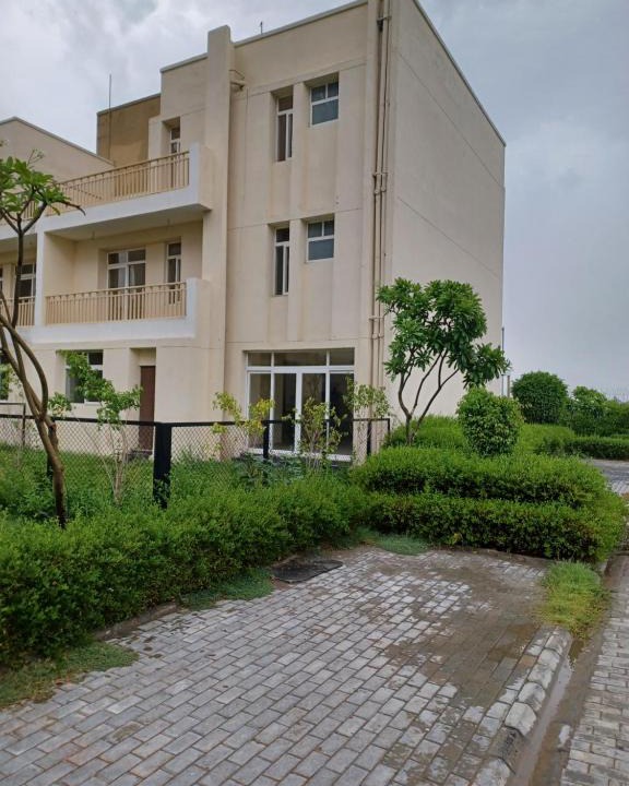 Gurugram Bed & Breakfast | The Villa
