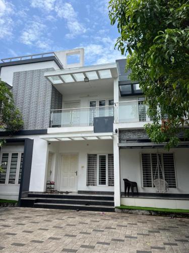 North Paravur Apartment | THEStay