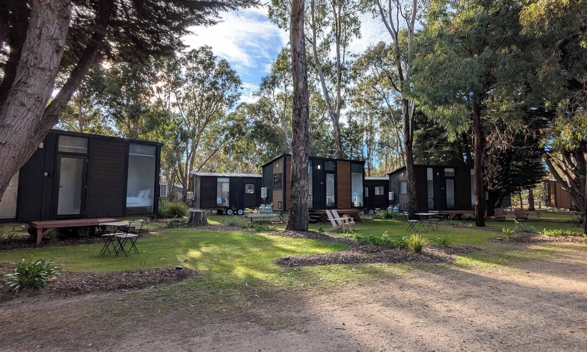 Dadswells Bridge House | Tiny House 8 @ Grampians Edge by Tiny Away
