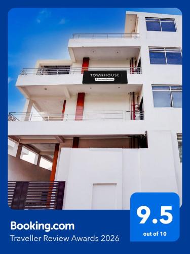 Mohangarh Hotel | Townhouse Faizabad Road Opp BBD University