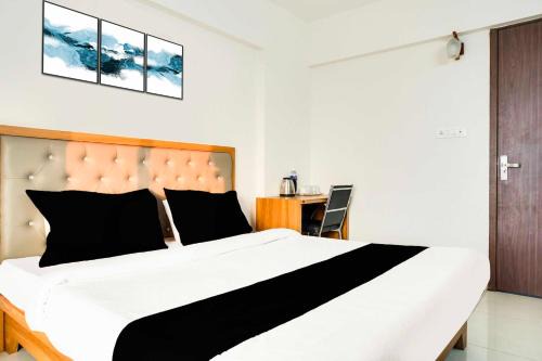 Pune Hotel | Townhouse Oak Pune Sant Nagar Wagholi Road Bus Station