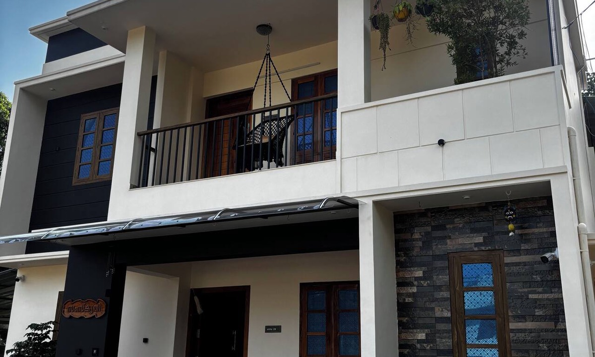 Varkala House | Tranquil 2-bedroom house with AC in delightful Varkala