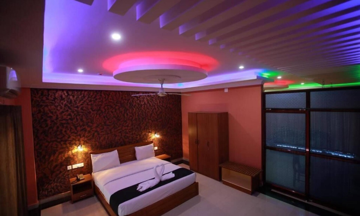 Ramakkalmedu Hotel | Tranquil Greens