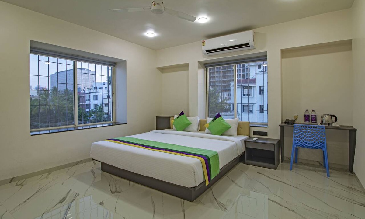 Baner Hotel | Treebo Atithi Comforts Inn