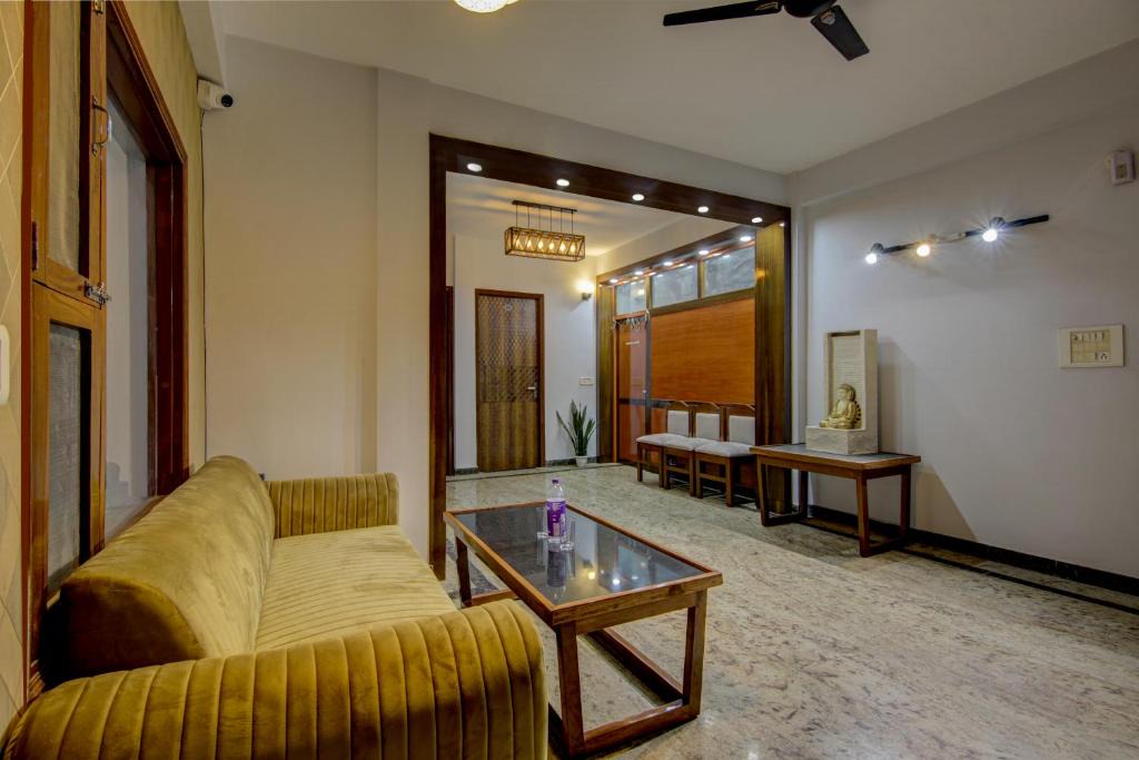 IMT Manesar Hotel | Treebo Avanzo