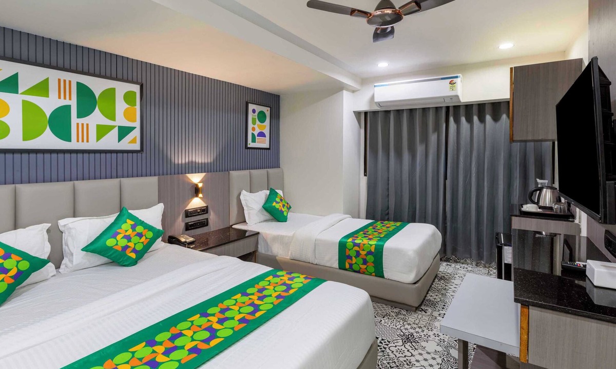 Thaltej Hotel | Treebo KBC