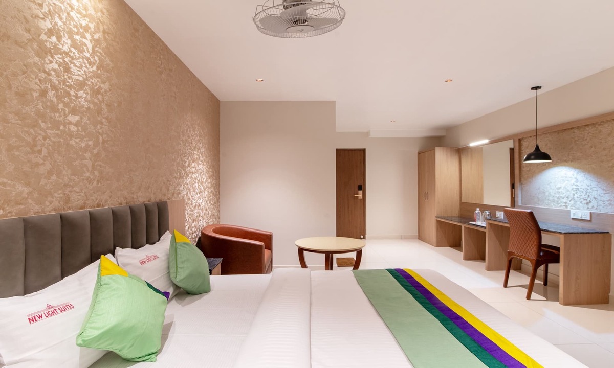 Mahadevapura Hotel | Treebo Premium New Light Suites