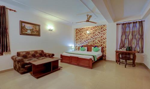 Noida Hotel | Treebo Primeone