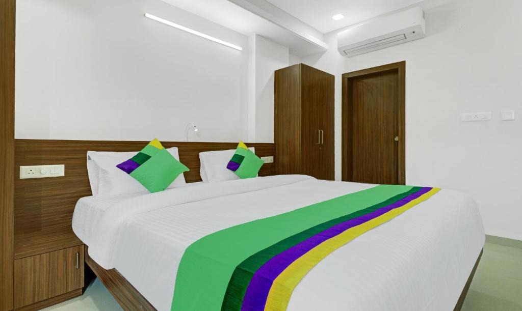 Visakhapatnam Hotel | Treebo Raga