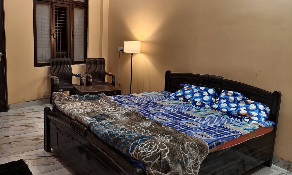 Naini House | Triveni sadan