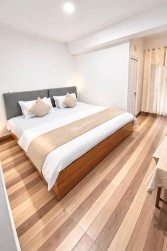 Sungava Hotel | Tulip Residency