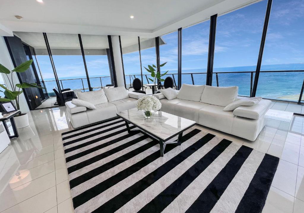 Broadbeach Apartment | Unit 4603 Oracle Tower 1 Level 46