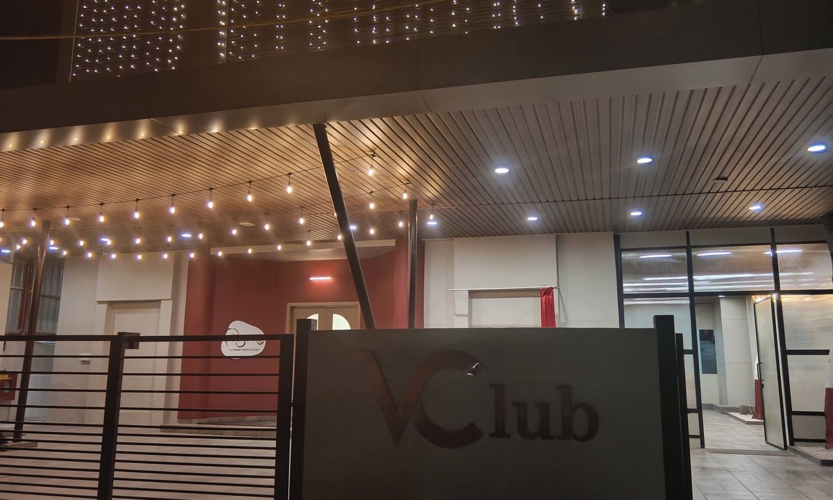 Bhuj Hotel | V Club Bhuj