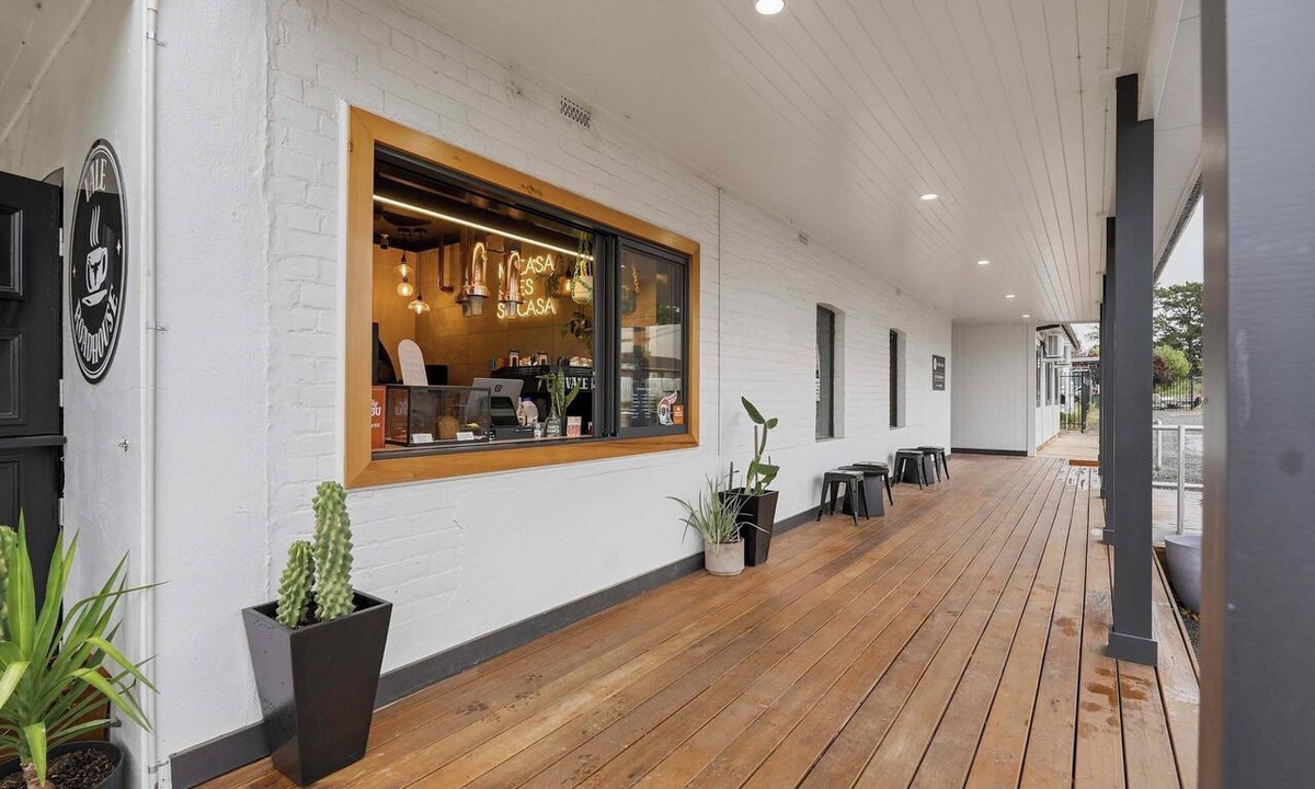 South Bathurst Apartment | Vale Apartments Trio - Coffee at your doorstep