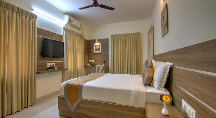 Panduranga Nagar Apartment | Velmond Suites