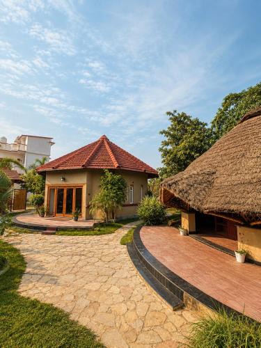 Bara Banki Villa | Venu Vasundhara Baans Gaon