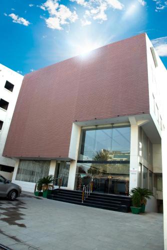 Vadodara Hotel | Veronica Hotel