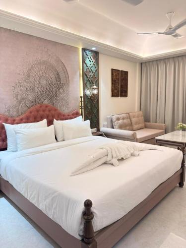 Jabalpur Hotel | Vetiver Grand