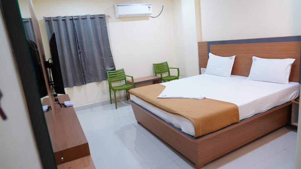 Suryabagh Hotel | Vijaya Inn