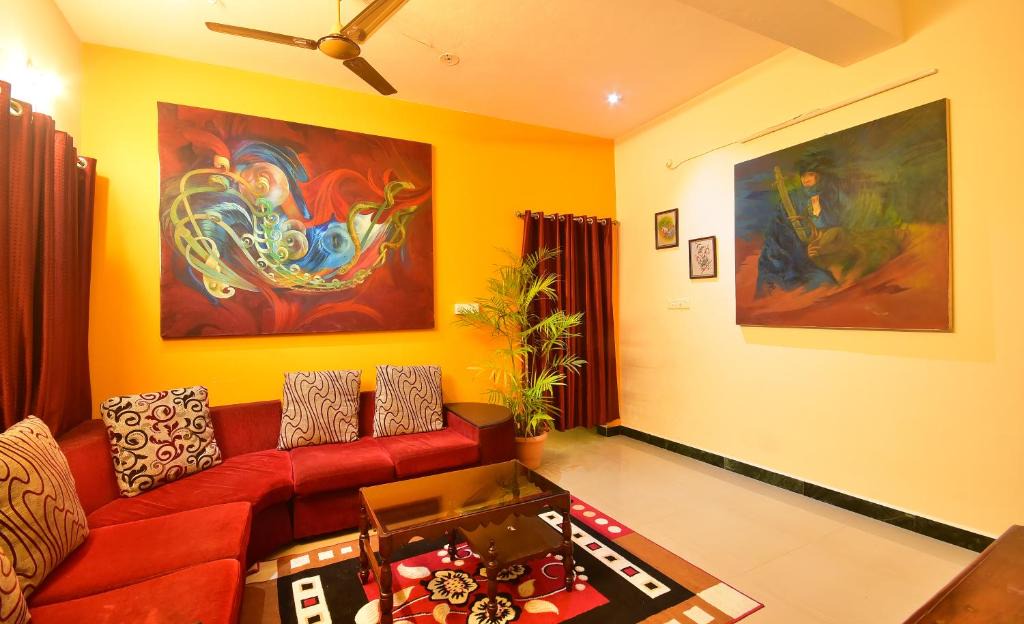 Heritage Town Apartment | Villa Freddy 2bhk property at 2nd floor