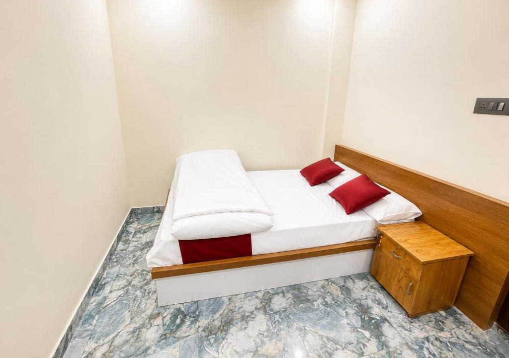 Ambalapuzha Hotel | Vilstay Go Malabar Comfort Rooms