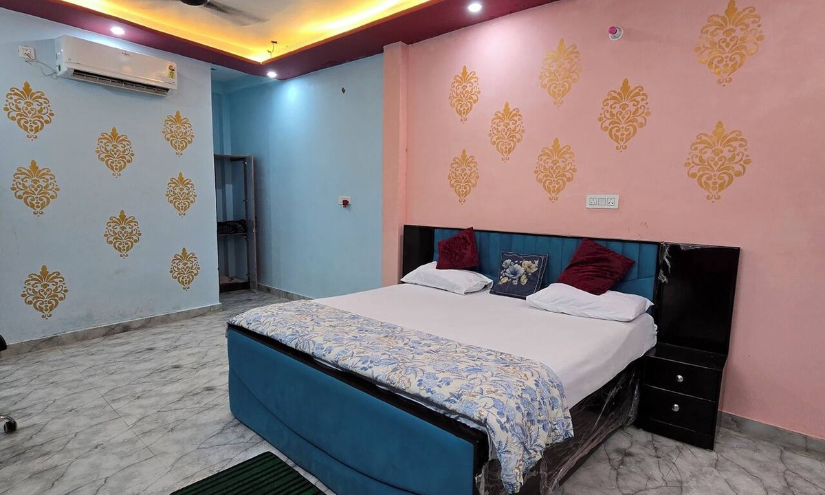 Ayodhya House | VIP Inn