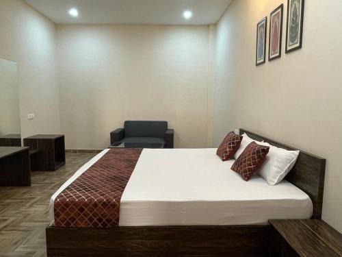 Varanasi House | Vistara courtyard