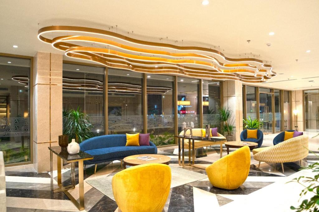 Aluva Hotel | Vivanta Kochi, Aluva