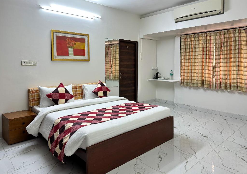 Bandra East Hotel | Welcome Home Service Apartments - Bandra