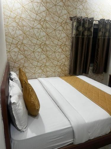 Agara Hotel | Western Pride