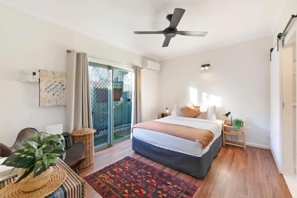 Larrakeyah Apartment | Where Enchanted Garden meets Tropical Paradise