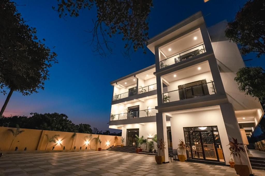 Pondicherry Hotel | White Forest - PV Hotels
