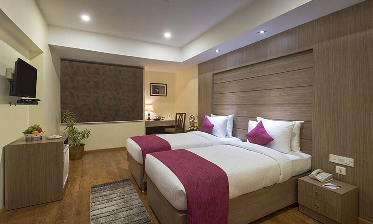 Sualkuchi Resort | Yaarnest
