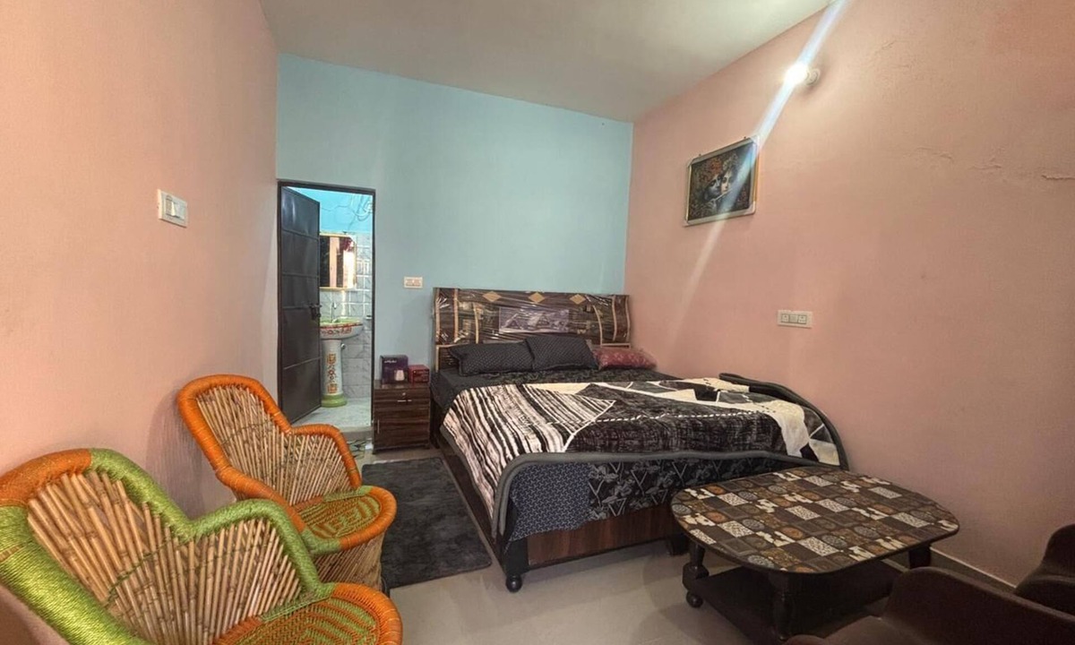 Dugalbitta Hotel | Yash Homestay Huddu