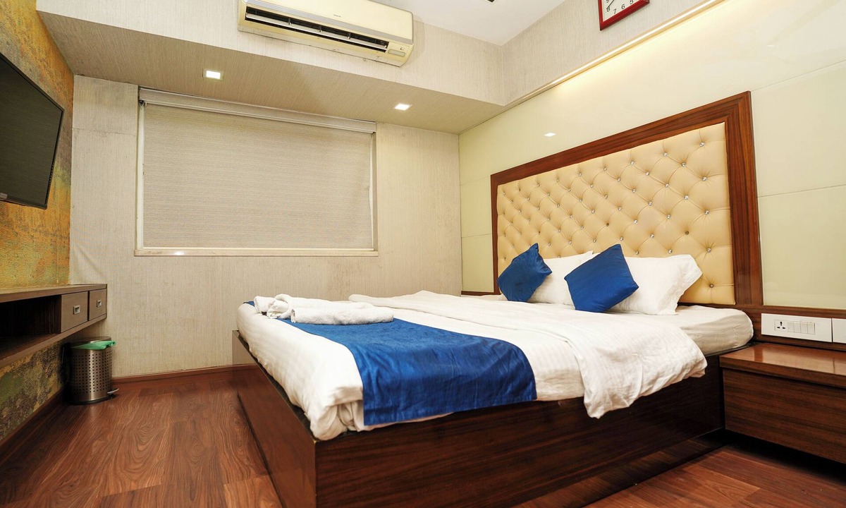 Powai Apartment | Zenith Homes - Powai Suites