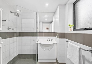 ALEX6 - peaceful 1 bedroom in heart of Crows Nest in Crows Nest