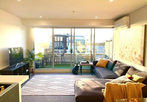 BEAUTIFUL BAY VIEWS Huge 3-bedroom plus Office, Pool, Gym, 2 car spaces and SO MUCH MORE in Melbourne
