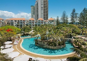 Calypso Plaza Resort Unit 462 - Penthouse style apartment Beachfront Coolangatta in Gold Coast