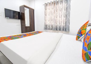 FabHotel Silver 7 Homes in Paud