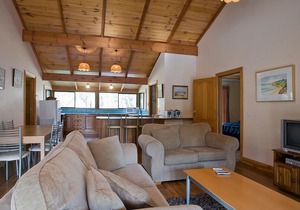 Property ID: 050AI112 in Aireys Inlet