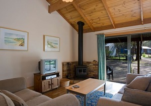 Property ID: 050AI112 in Aireys Inlet