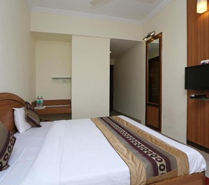 Hotel Maharaja Regency 