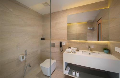 Gorakhpur Hotel | 10 Park Street Hotel & Banquets