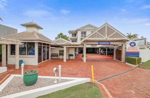 Bargara Apartment | 2 Bedroom Unit with Beach & Golf at your doorstep!