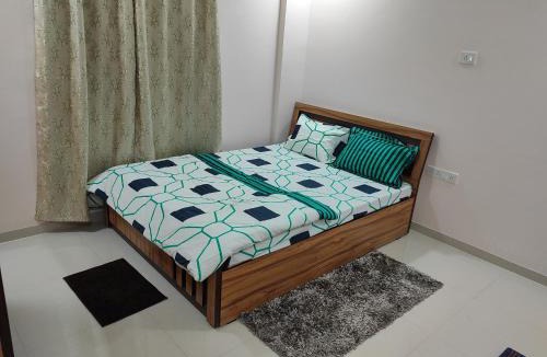 Paud Apartment | 2BHK Service Apartment 204 - OM SUS