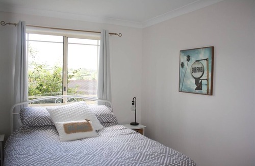 Surf Beach Apartment | 3 Bed (3 Night Min) (Surf Beach on Eric)